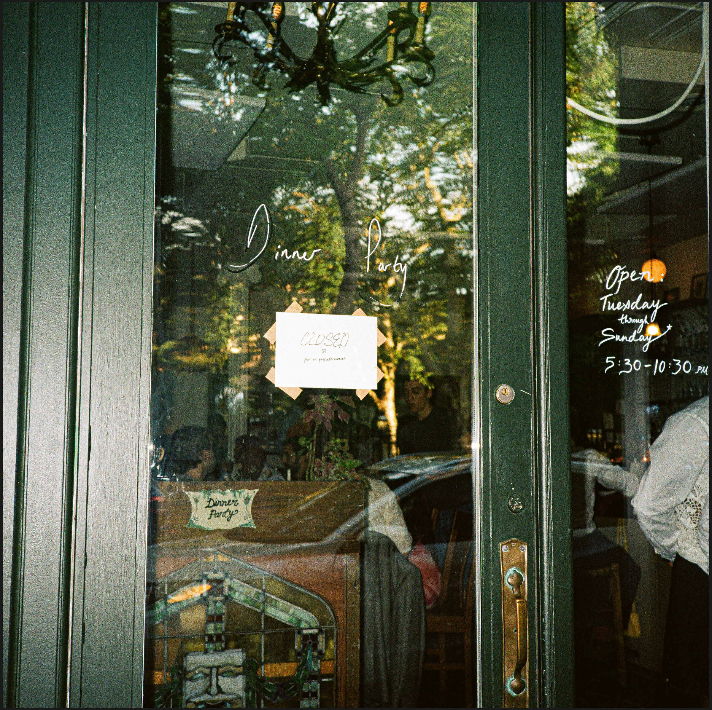Jackson and Alistair's Brooklyn wedding, captured on film by Lana Dubkova, photo 88